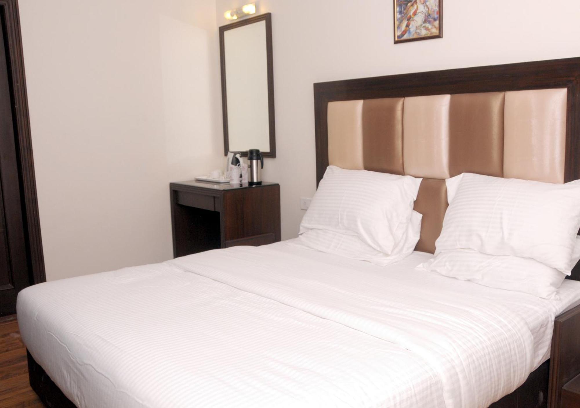 Hotel Prems Paradise Amritsar Exterior foto